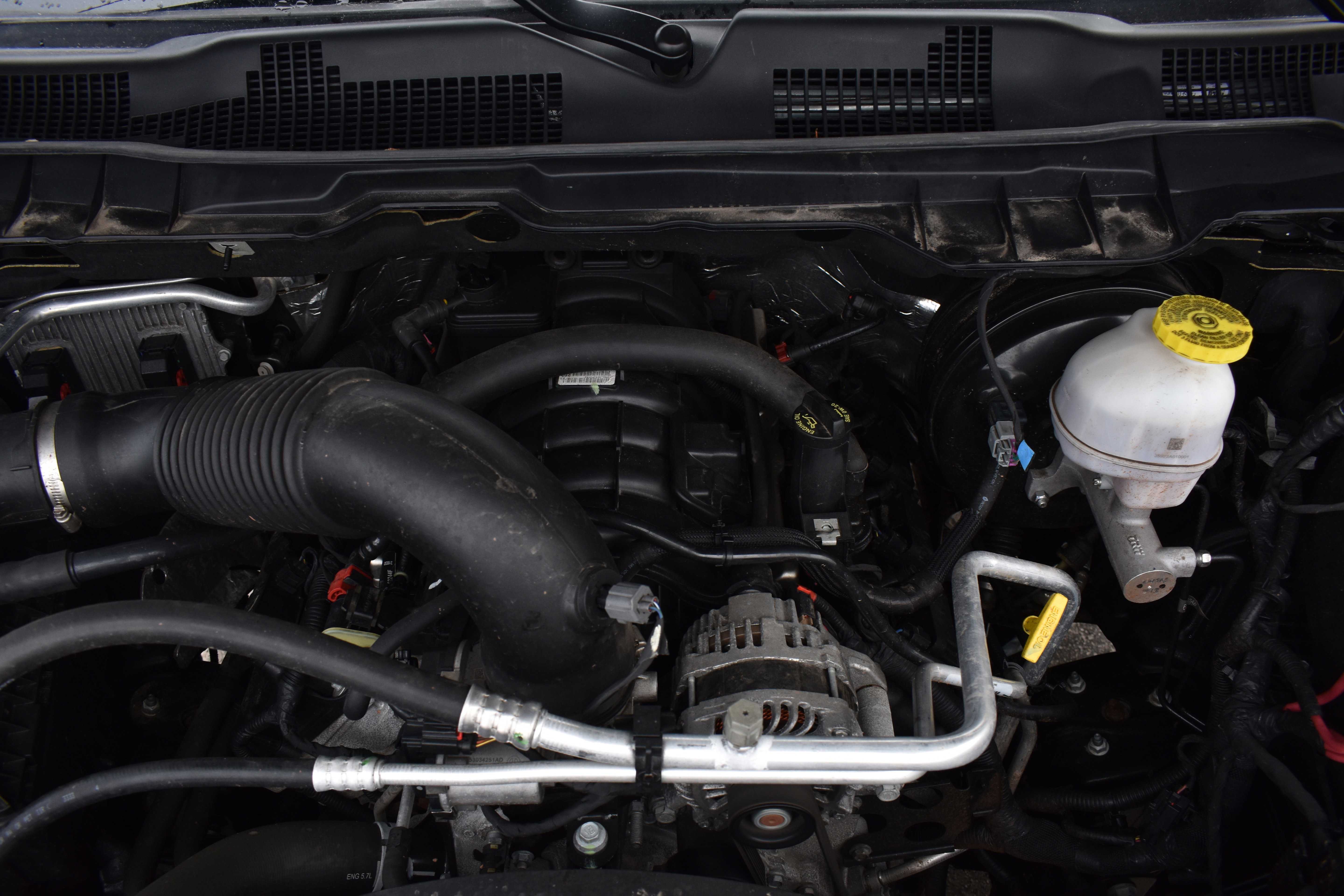 Used 2024 RAM 1500 Tradesman w/ Electronics Group image 16