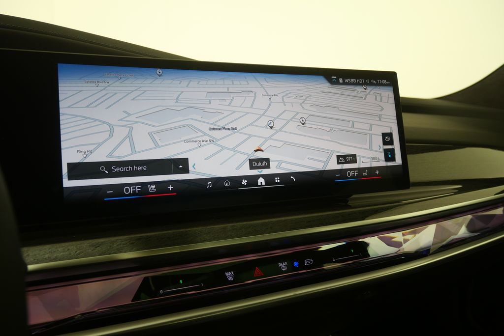 Used 2026 BMW i7 eDrive50 image 25