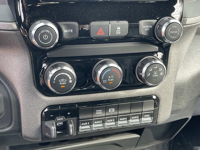 New 2026 RAM 5500 Tradesman image 19