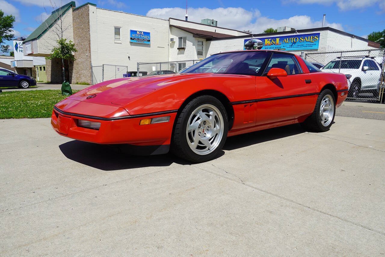 Used 1990 Chevrolet Corvette ZR-1 RWD image 6