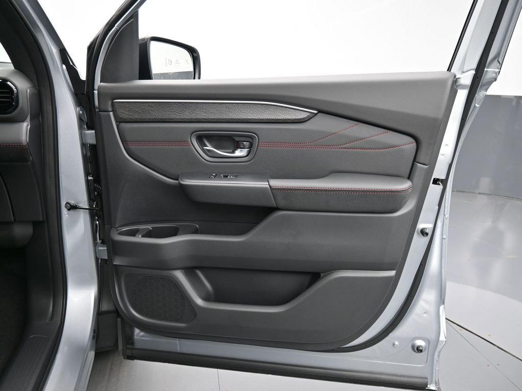 New 2026 Honda Pilot Black Edition image 42