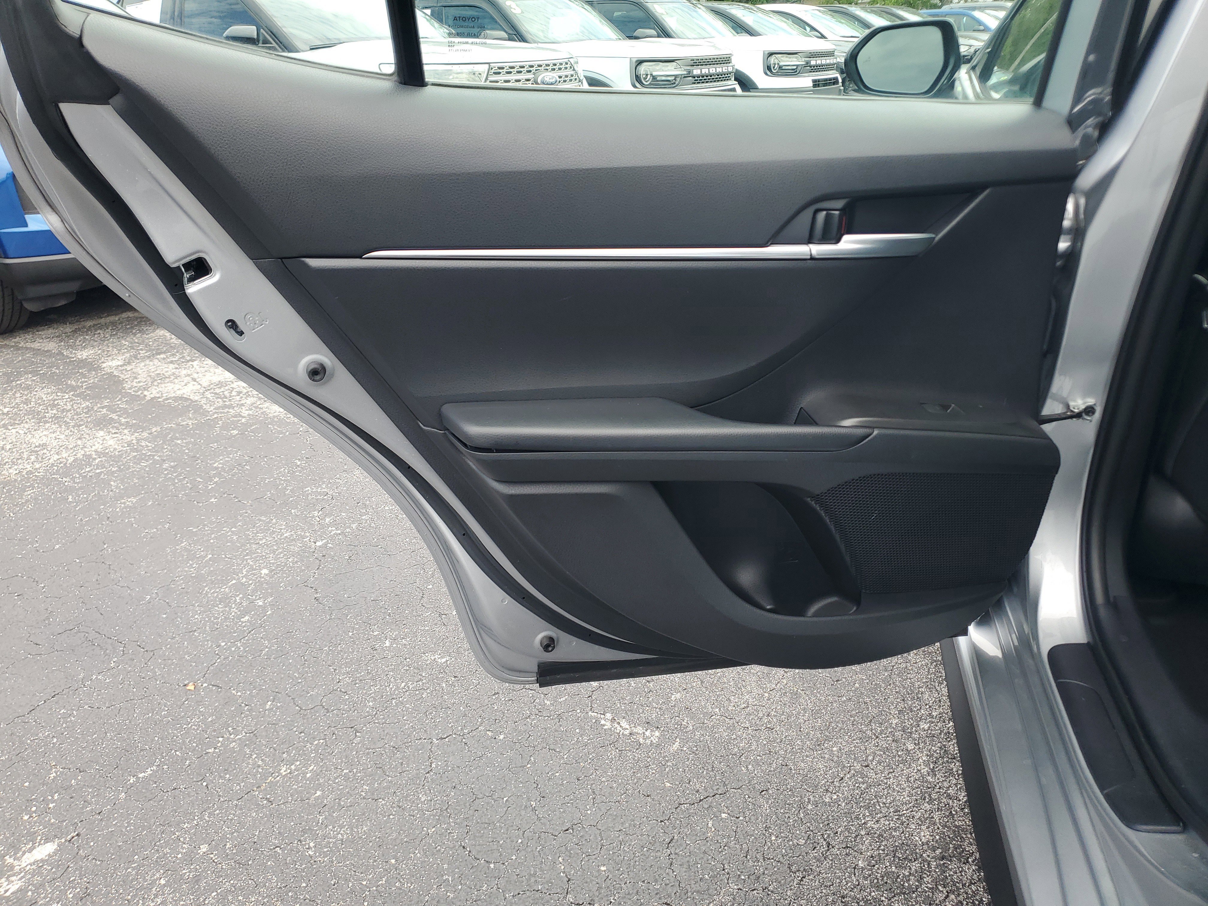 Used 2024 Toyota Camry SE FWD image 21