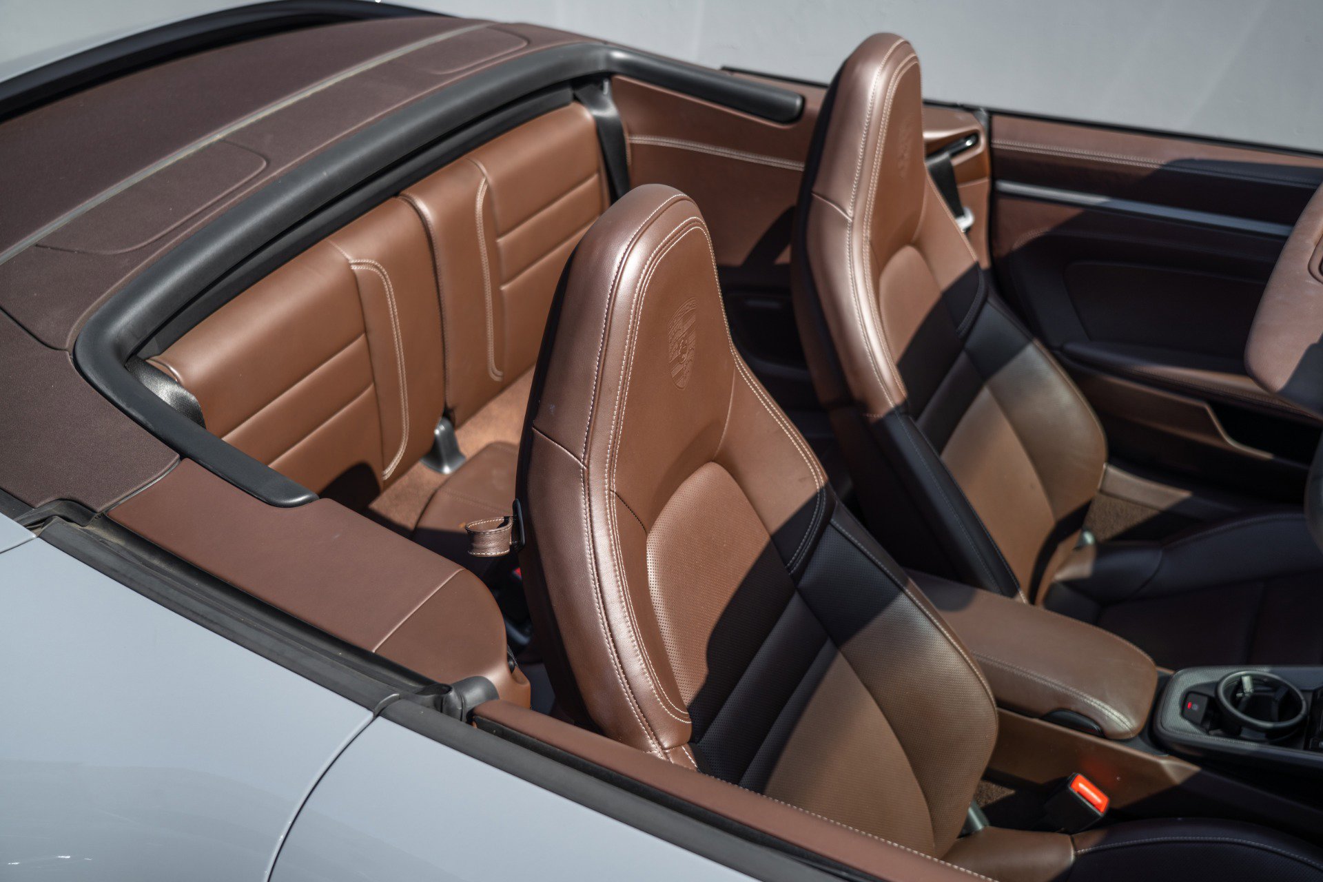 Used 2024 Porsche 911 Carrera image 32