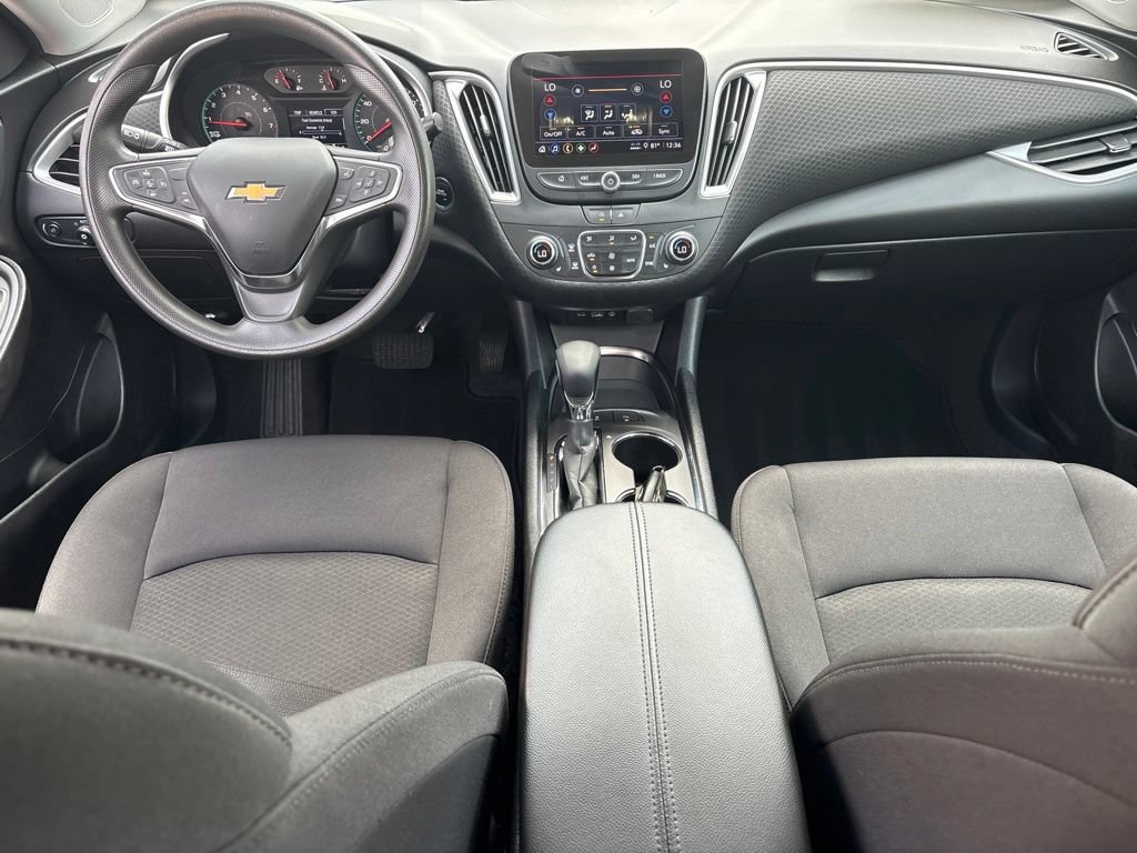 Used 2024 Chevrolet Malibu LT FWD image 12