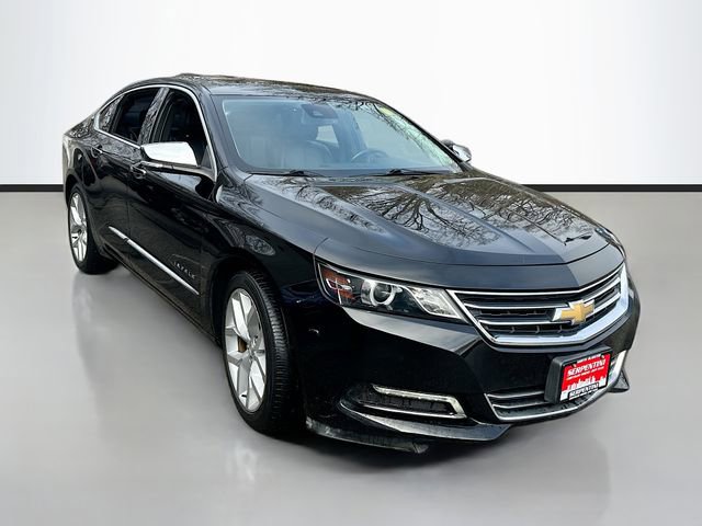 Used 2017 Chevrolet Impala Premier w/ Enhanced Convenience Package image 3