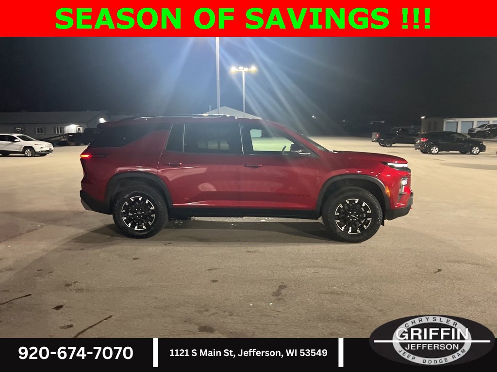 Used 2024 Chevrolet Traverse Z71 w/ Enhanced Driving Package image 10