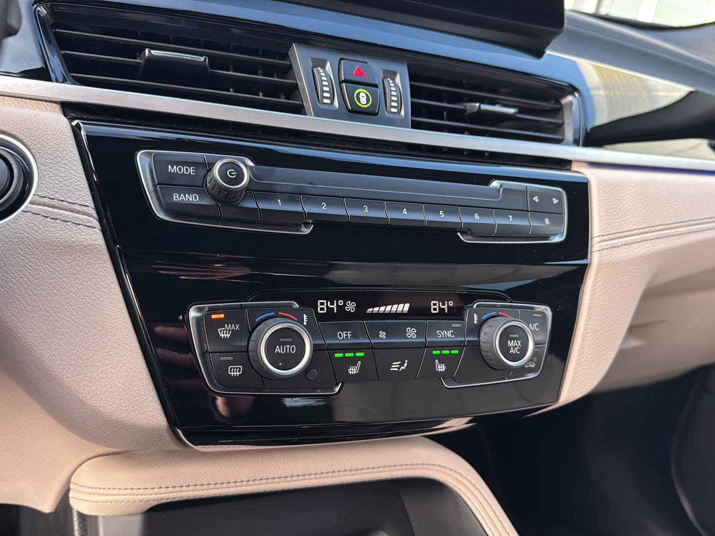 Used 2022 BMW X2 sDrive28i w/ Premium Package image 22