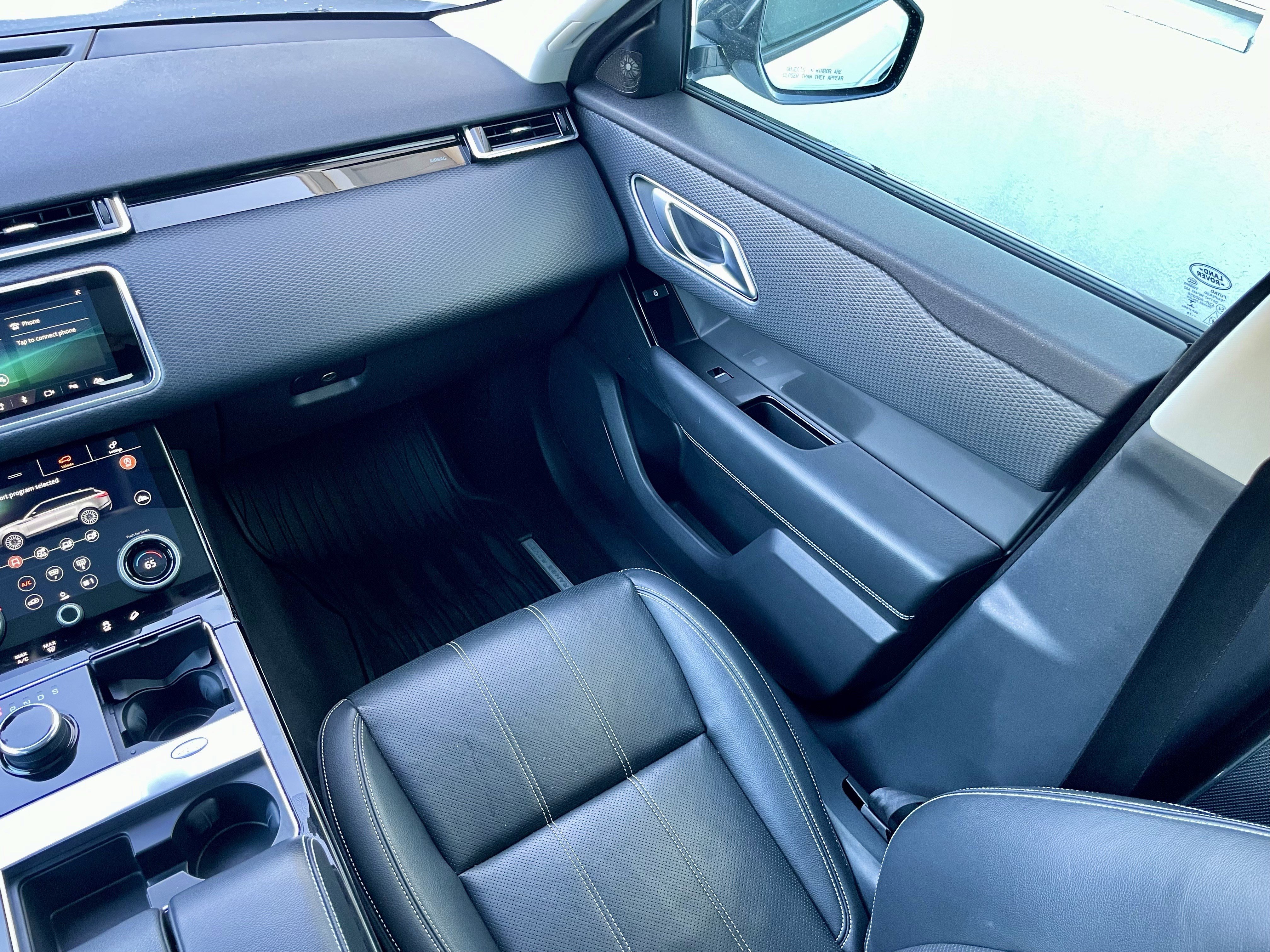Used 2019 Land Rover Range Rover Velar S image 18