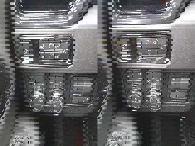 New 2026 GMC Yukon AT4 Ultimate image 32