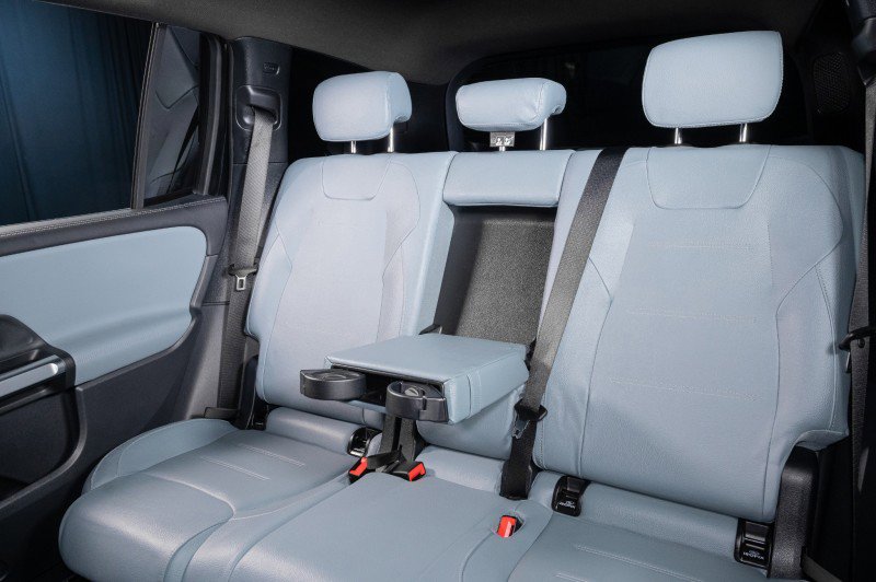 New 2026 Mercedes-Benz GLB 250 4MATIC image 29