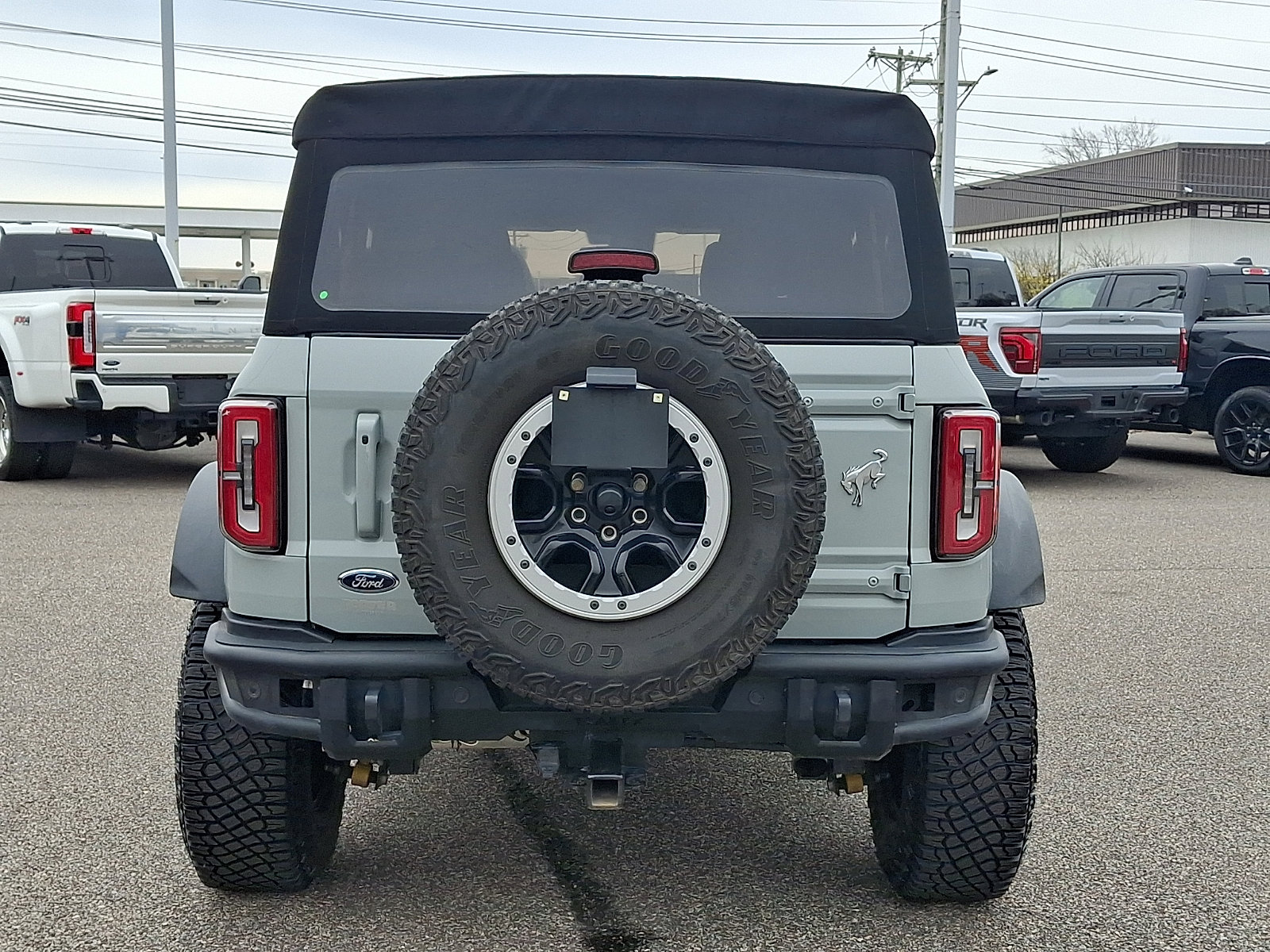 Certified 2022 Ford Bronco Outer Banks w/ Sasquatch Package image 9
