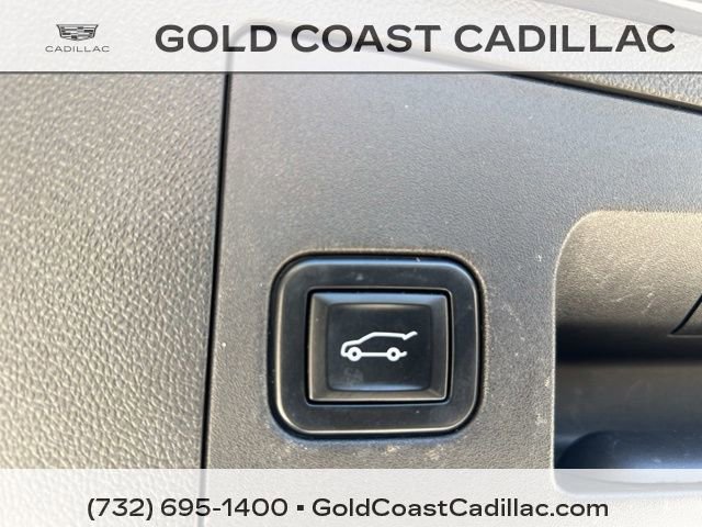 Certified 2023 Cadillac XT4 Luxury w/ Cold Weather Package AWD/4WD image 14