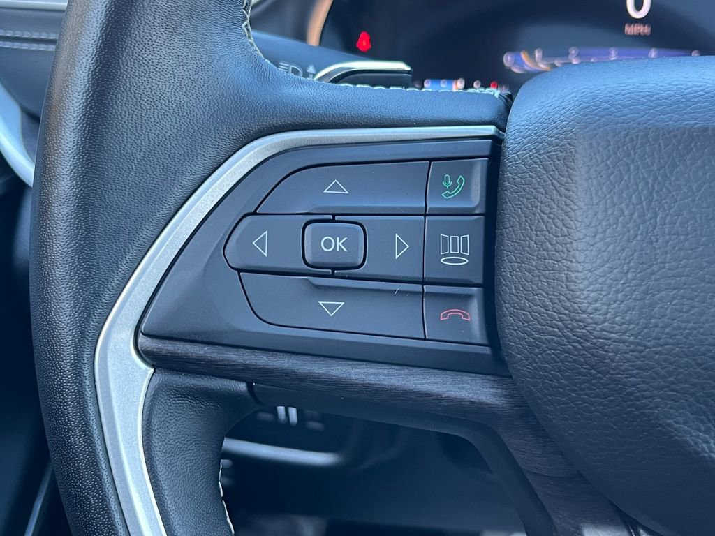 Used 2022 Jeep Grand Cherokee L Limited image 21