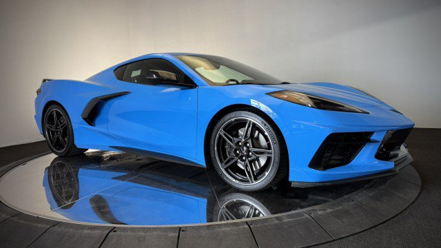 Used 2024 Chevrolet Corvette Stingray Premium Cpe w/ Z51 Performance Package RWD image 20