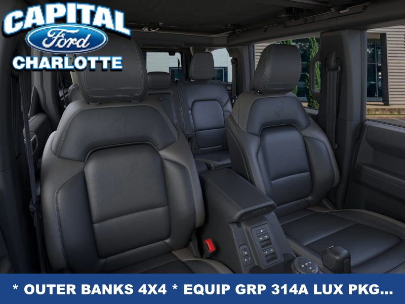 New 2025 Ford Bronco Outer Banks image 12