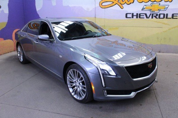 Used 2018 Cadillac CT6 Luxury w/ Active Chassis Package image 3
