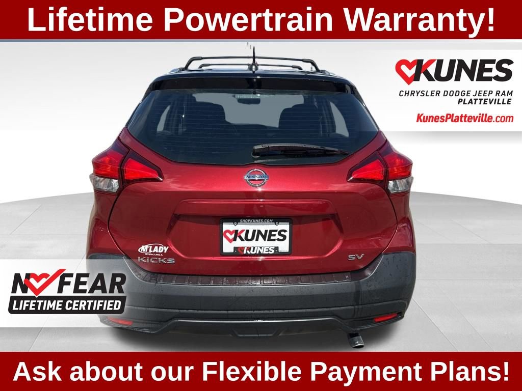 Used 2019 Nissan Kicks SV w/ Exterior Package image 4