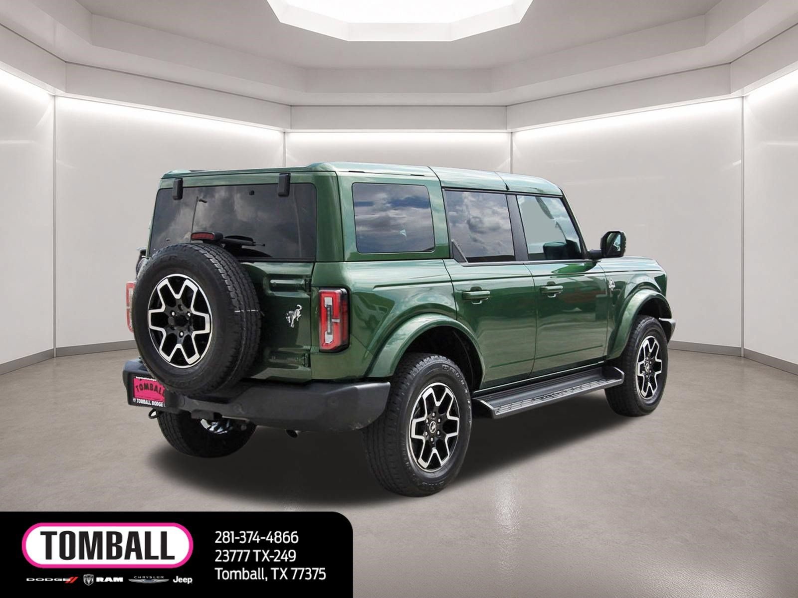 Used 2025 Ford Bronco Outer Banks AWD/4WD image 7