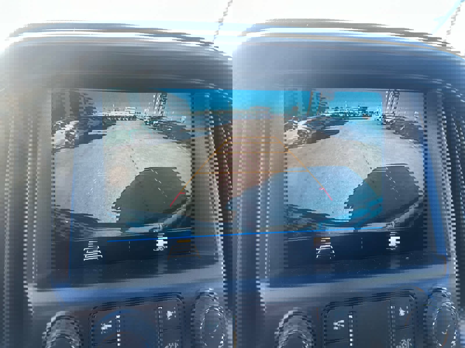 Used 2022 GMC Canyon Elevation w/ Trailering Package image 19