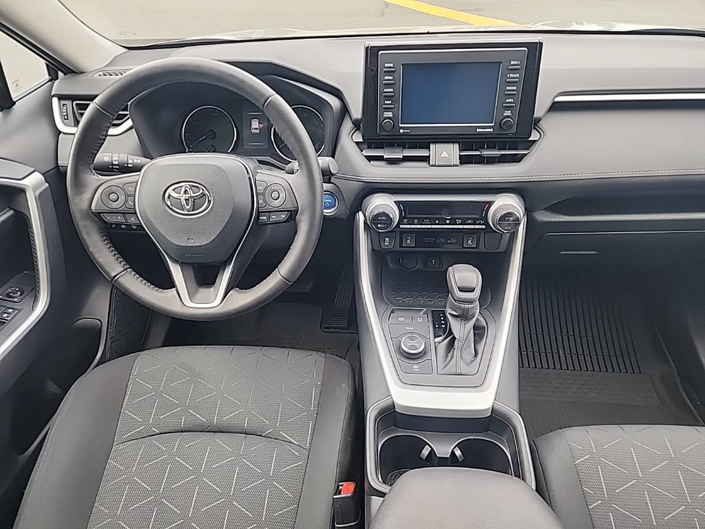 Used 2021 Toyota RAV4 XLE w/ Convenience Package AWD/4WD image 22