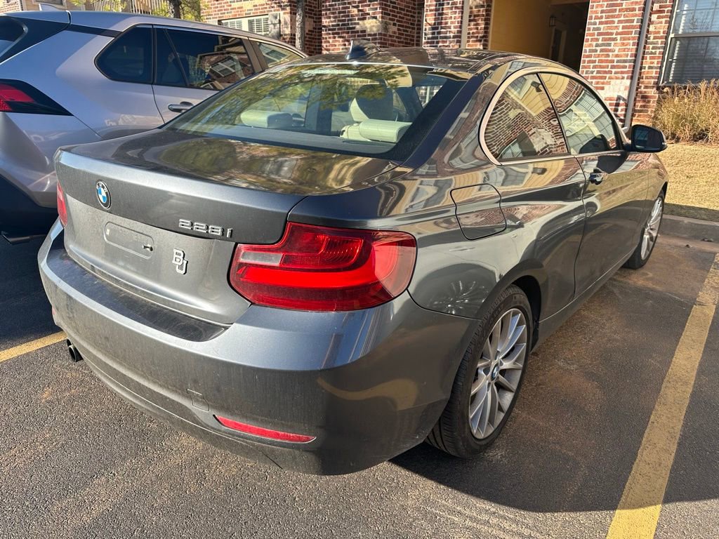 Used 2016 BMW 228i Coupe image 3