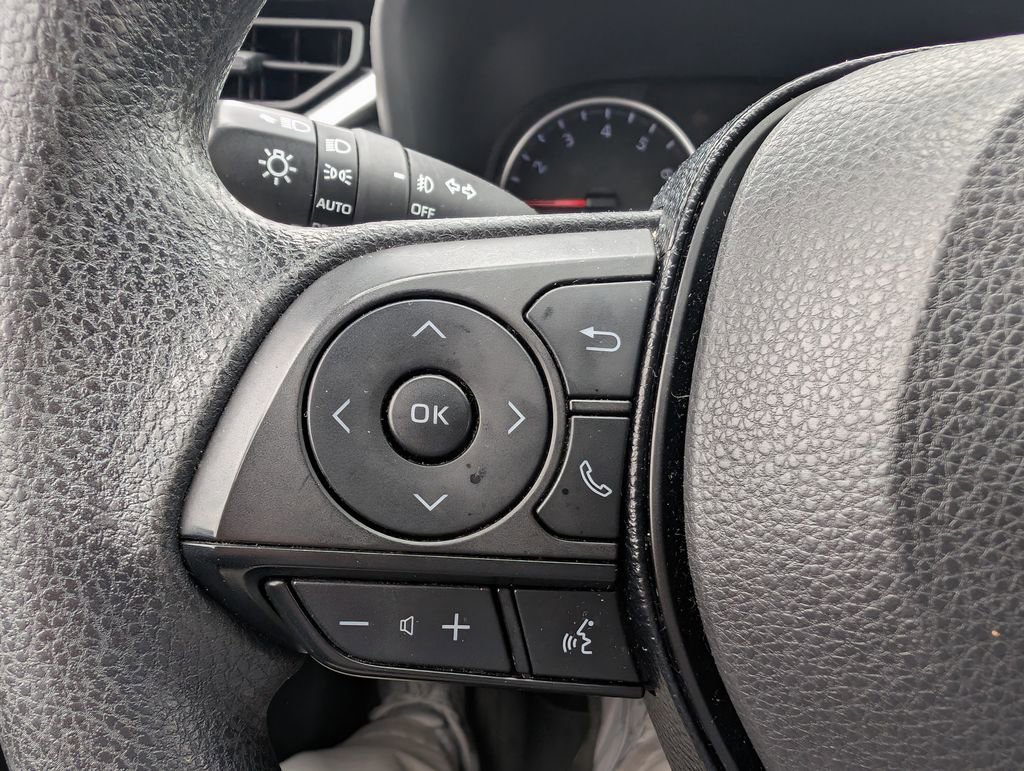 Used 2019 Toyota RAV4 XLE w/ All Weather Liner Package AWD/4WD image 22