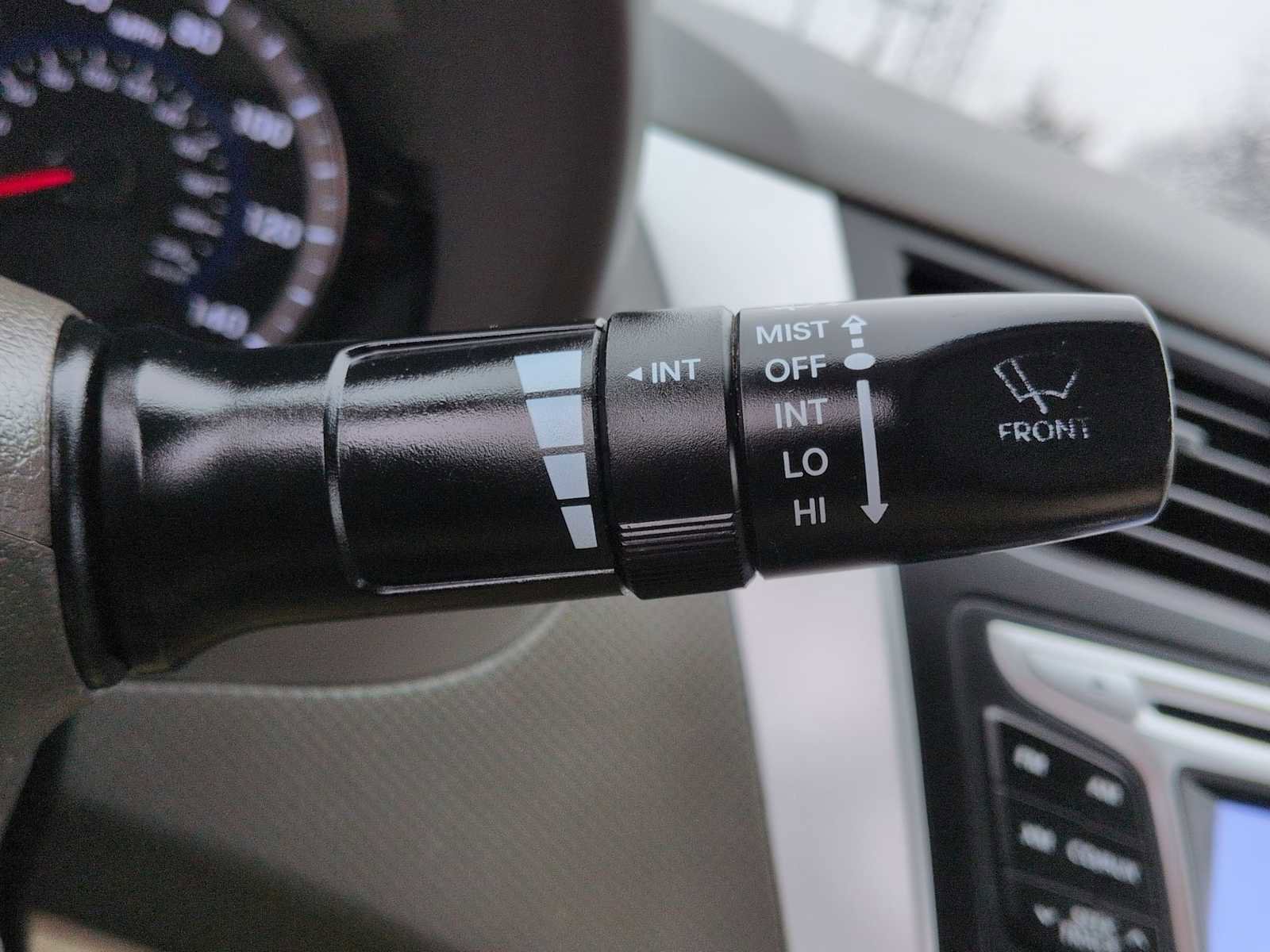 Used 2013 Hyundai Accent GLS FWD image 23