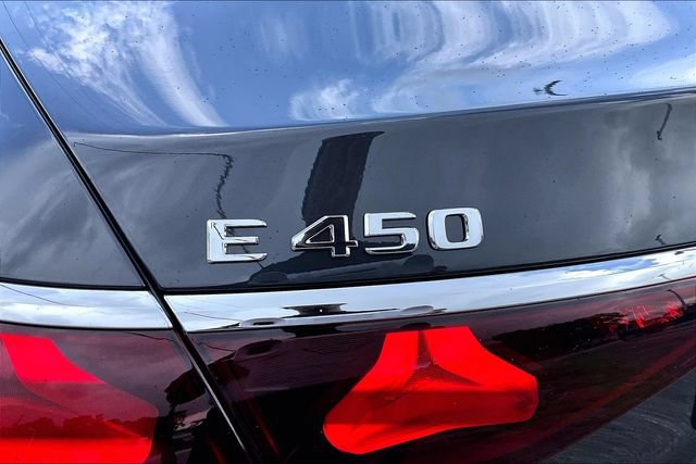 New 2025 Mercedes-Benz C 300 Sedan image 15