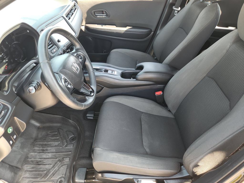 Used 2020 Honda HR-V Sport image 12