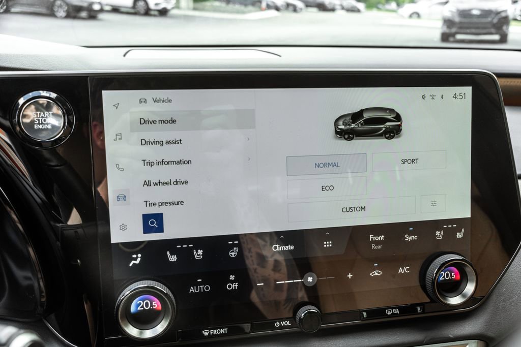 Used 2024 Lexus RX 350 AWD image 9