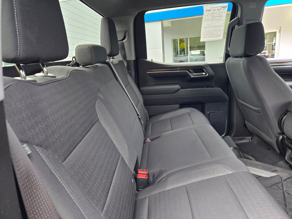 Certified 2023 Chevrolet Silverado 1500 LT AWD/4WD image 11
