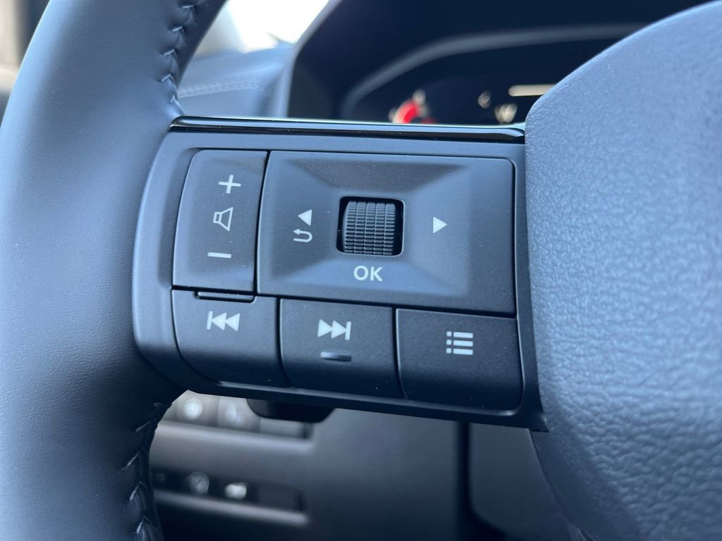 New 2026 Nissan Rogue Platinum w/ Platinum Premium Package image 10