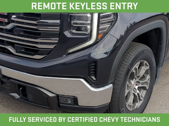 Certified 2025 GMC Sierra 1500 SLT AWD/4WD image 13