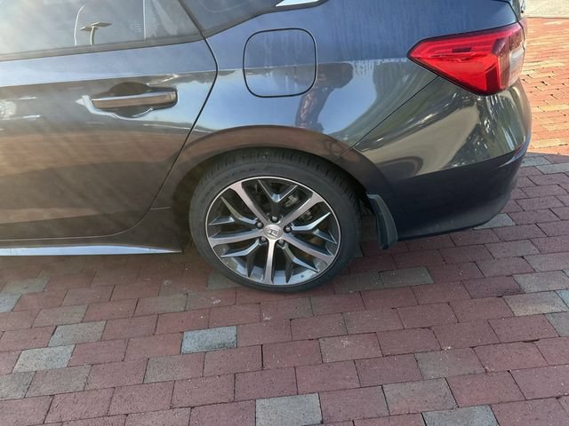 Used 2022 Honda Civic Touring image 6
