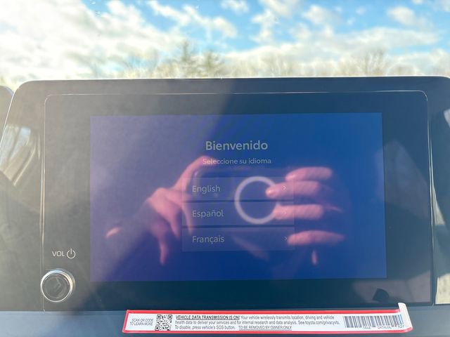 Used 2025 Toyota Prius LE image 34