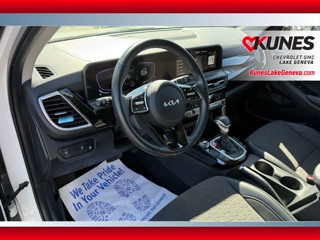 Used 2025 Kia Seltos S image 23