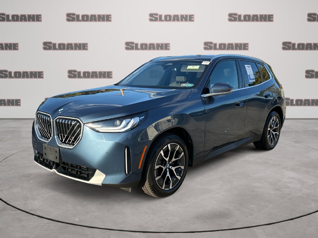 Certified 2025 BMW X3 xDrive30i w/ Premium Package AWD/4WD image 1