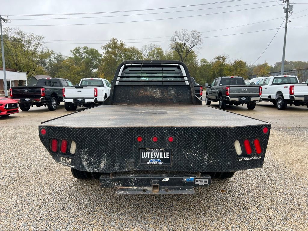 Used 2017 Ford F550 4x4 Crew Cab Super Duty w/ Power Equipment Group image 7