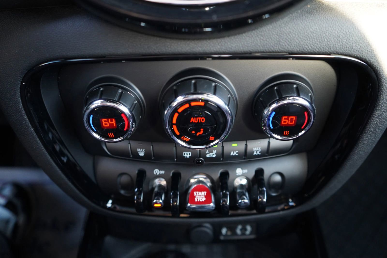 Used 2017 MINI Cooper Clubman S image 13