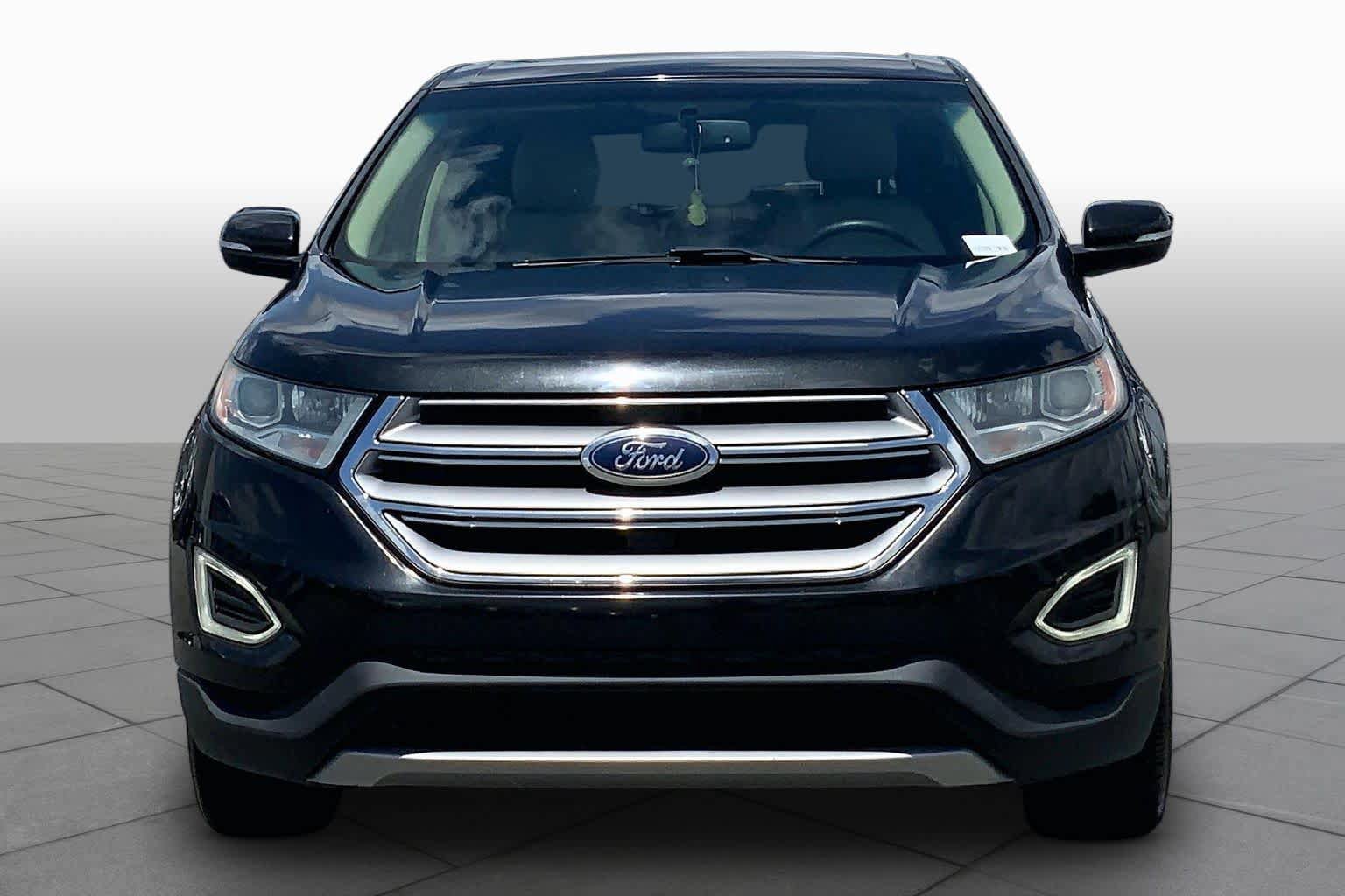 Used 2015 Ford Edge SEL FWD image 4