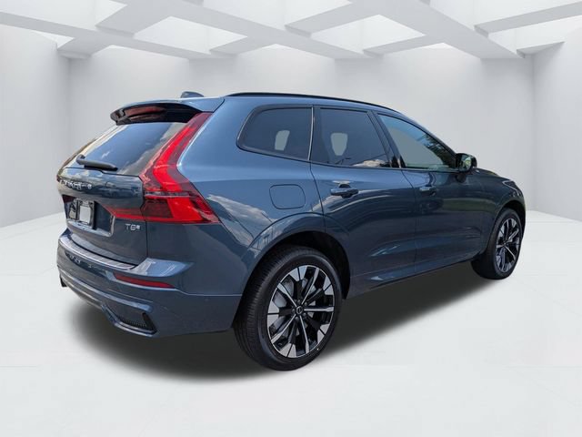 New 2026 Volvo XC60 T8 Plus w/ Protection Package Premier AWD/4WD image 4