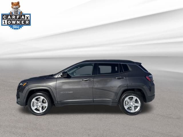 Used 2024 Jeep Compass Latitude w/ Convenience Group image 5