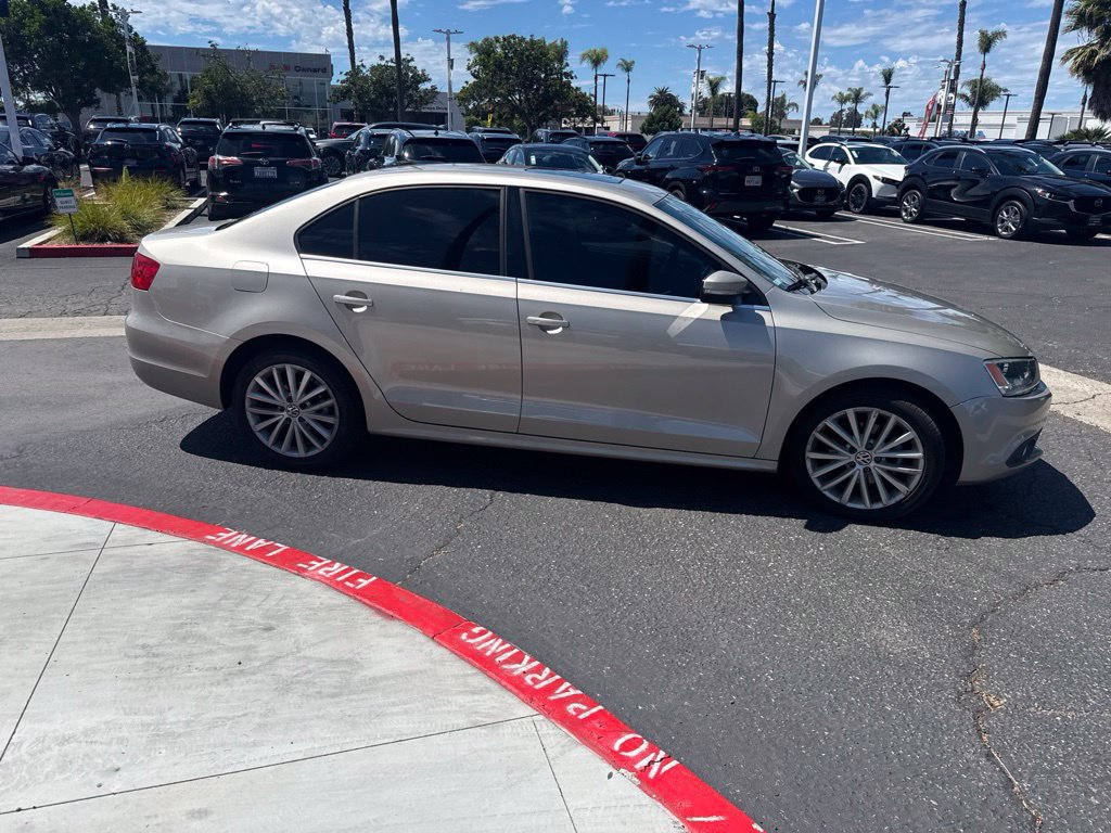 Used 2013 Volkswagen Jetta SEL FWD image 30