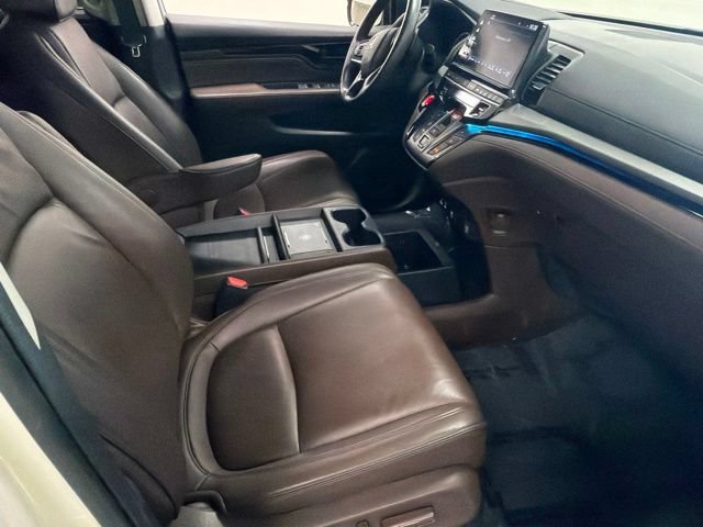 Used 2025 Honda Odyssey Touring image 9