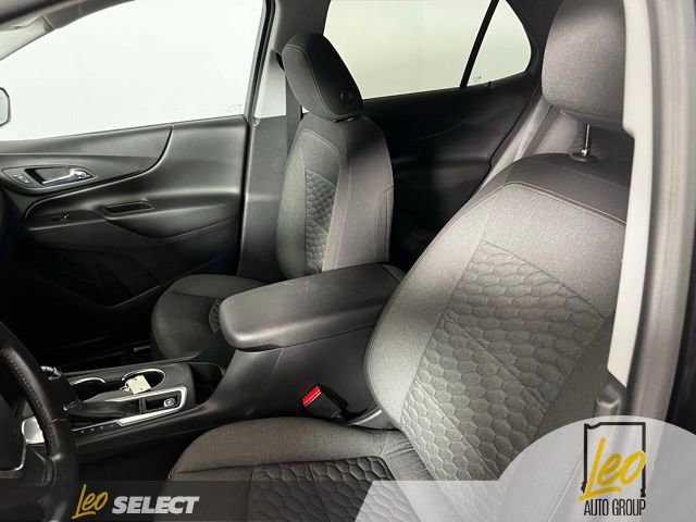 Used 2020 Chevrolet Equinox LT w/ Driver Convenience Package image 18