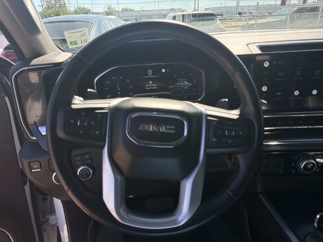 Used 2022 GMC Sierra 1500 SLT w/ SLT Premium Plus Package AWD/4WD image 27