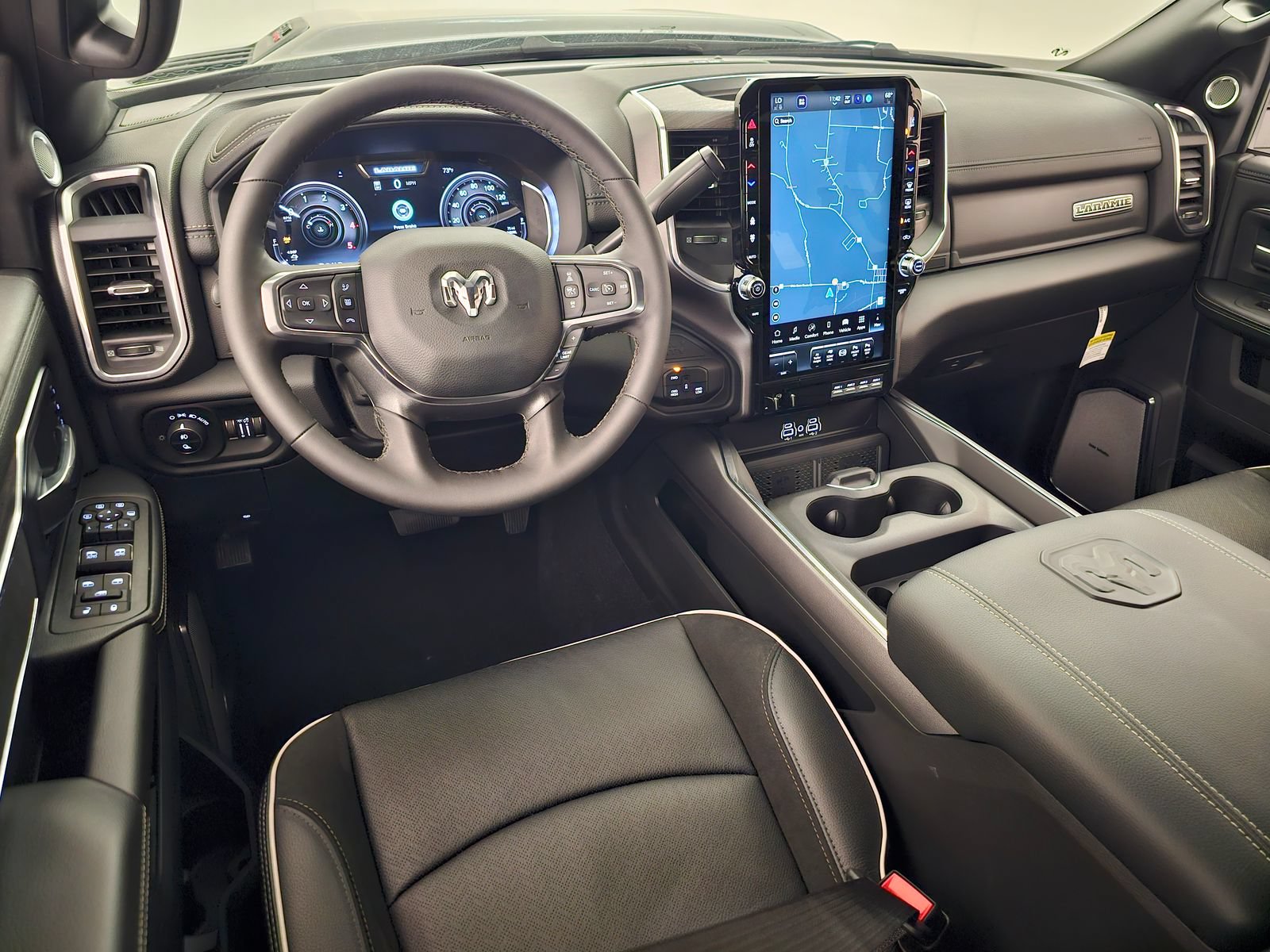 New 2026 RAM 3500 Laramie AWD/4WD image 6