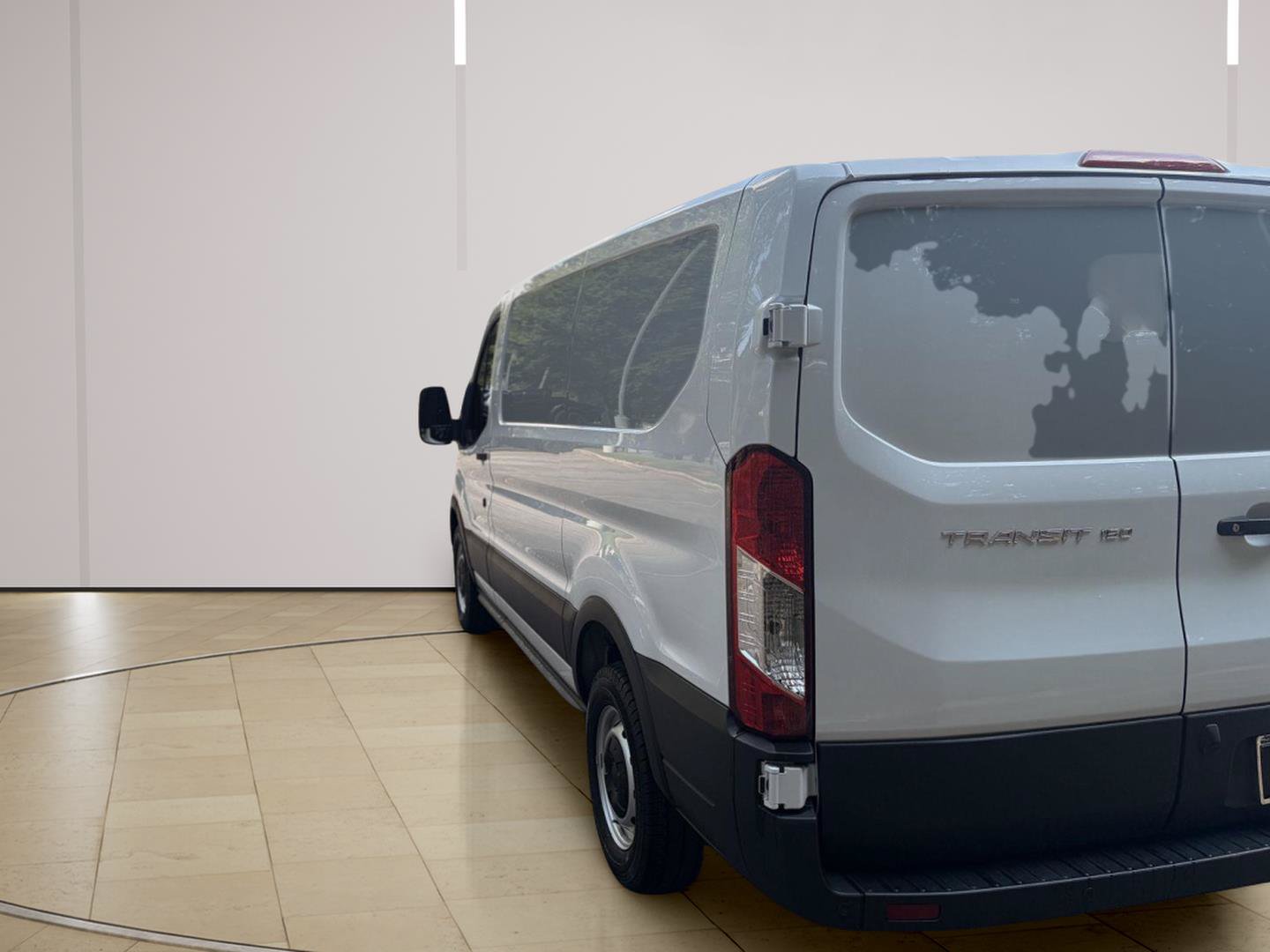 Used 2025 Ford Transit 150 Low Roof w/ Load Area Protection Package RWD image 4