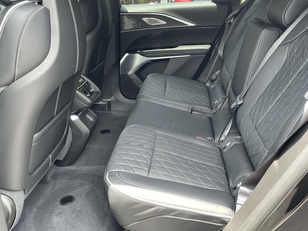 New 2026 Cadillac Lyriq V w/ LPO, Red Accent Package image 12