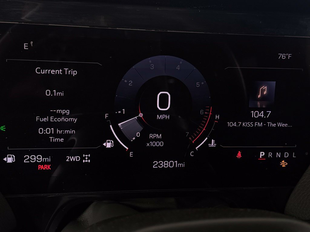Used 2025 GMC Yukon XL Denali AWD/4WD image 20